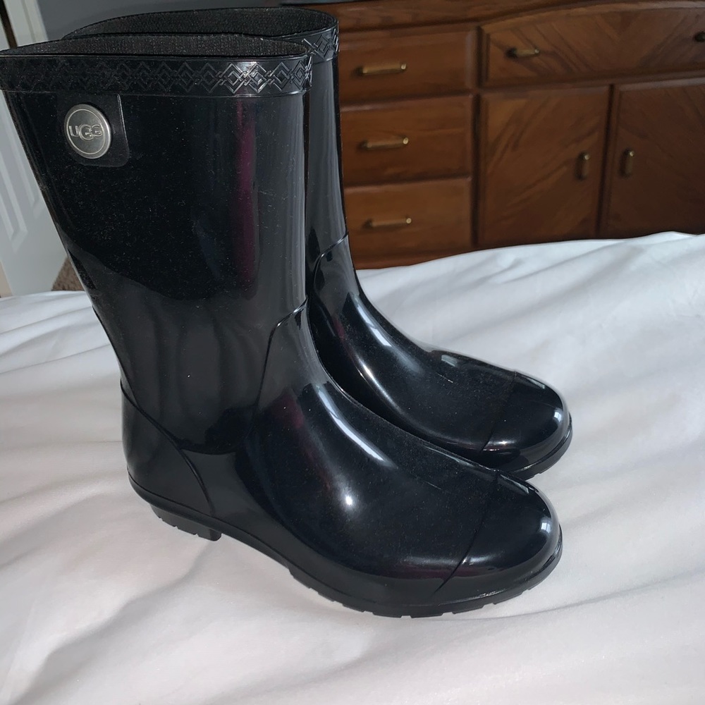 UGG Rain-boots - Picture 2 of 2